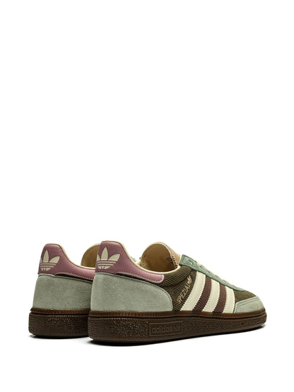 Spezial « Vert argenté / Mauve magique »